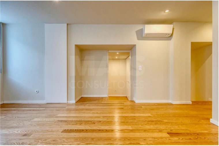 Apartamento T3 para Venda em Aldoar, Foz do Douro e Nevogilde Foto 12