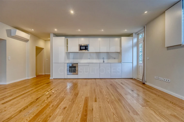 Apartamento T3 para Venda em Aldoar, Foz do Douro e Nevogilde Foto 8