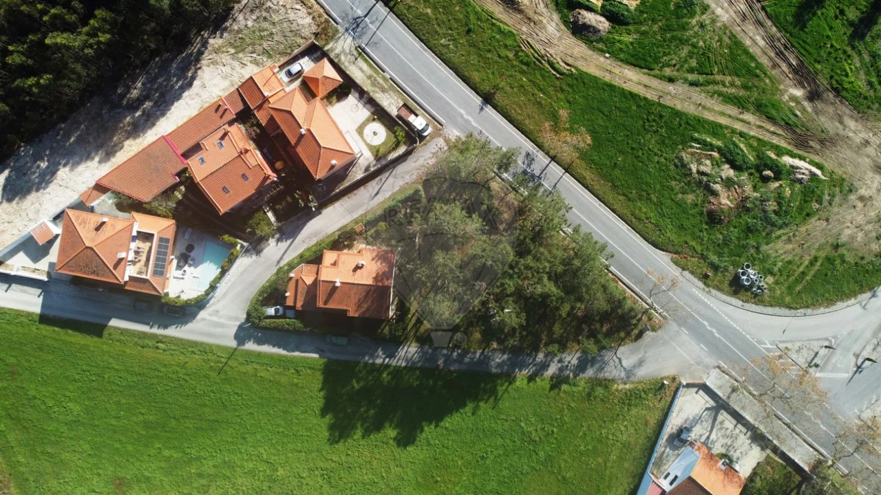 Terreno para Venda em Caldas da Rainha - Santo Onofre e Serra do Bouro Foto 3