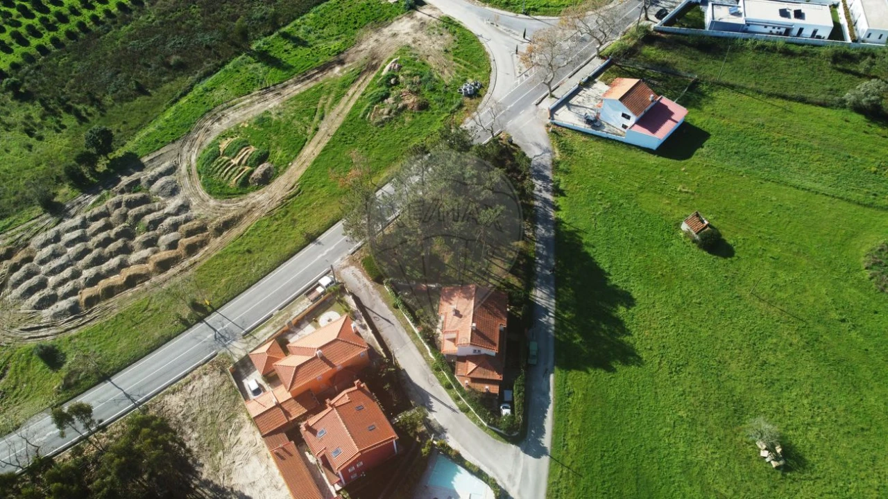 Terreno para Venda em Caldas da Rainha - Santo Onofre e Serra do Bouro Foto 5