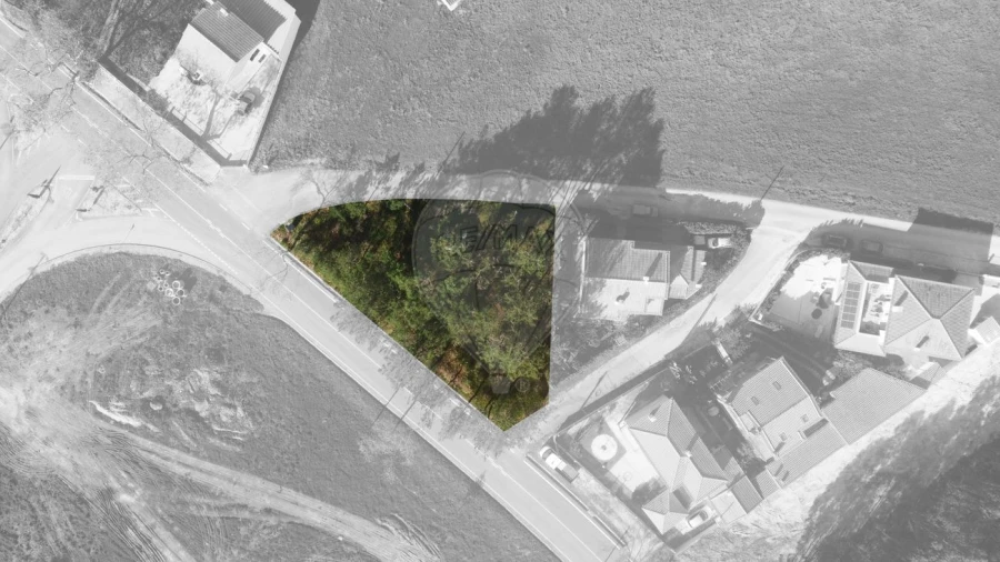 Terreno para Venda em Caldas da Rainha - Santo Onofre e Serra do Bouro Foto 2