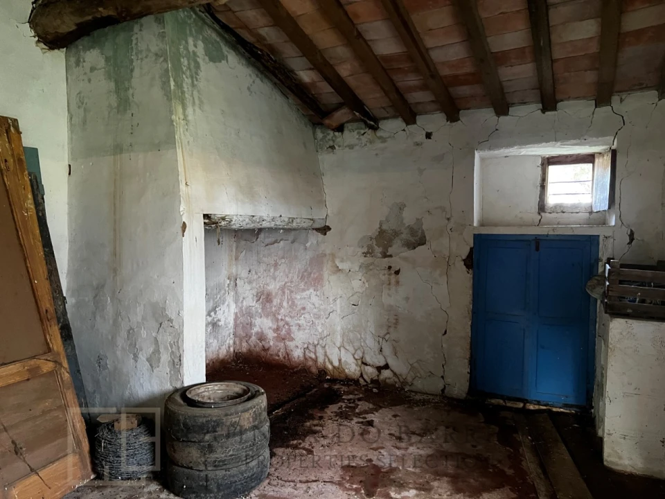 Quinta T6 para Venda em Rio de Moinhos Foto 18