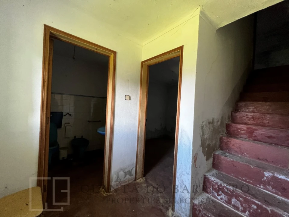 Quinta T6 para Venda em Rio de Moinhos Foto 25