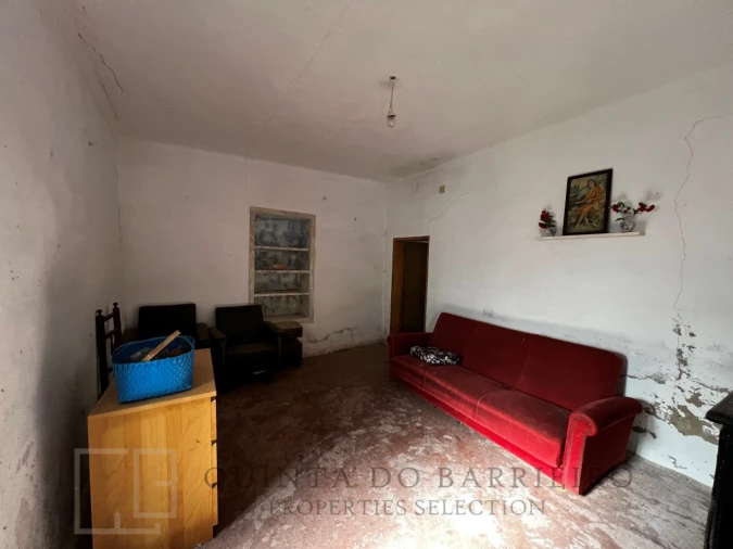 Quinta T6 para Venda em Rio de Moinhos Foto 24