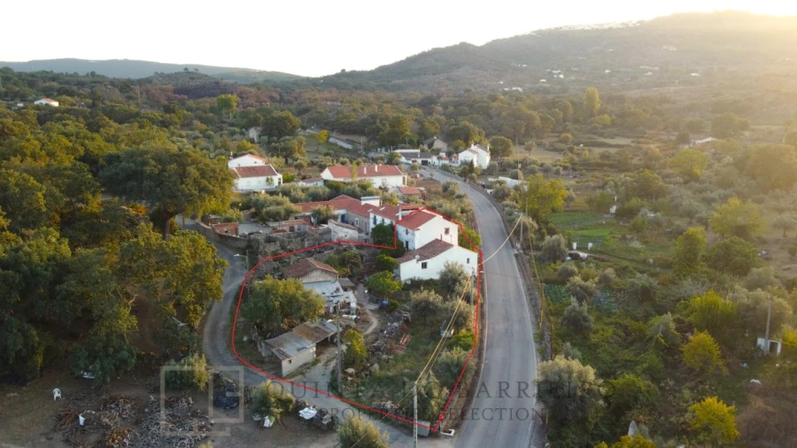 Moradia T3 para Venda em Santo Antonio das Areias Foto 2