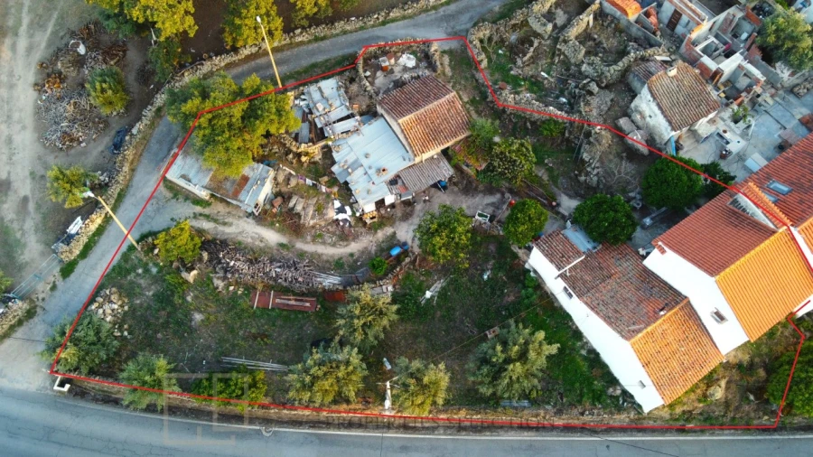 Moradia T3 para Venda em Santo Antonio das Areias Foto 4