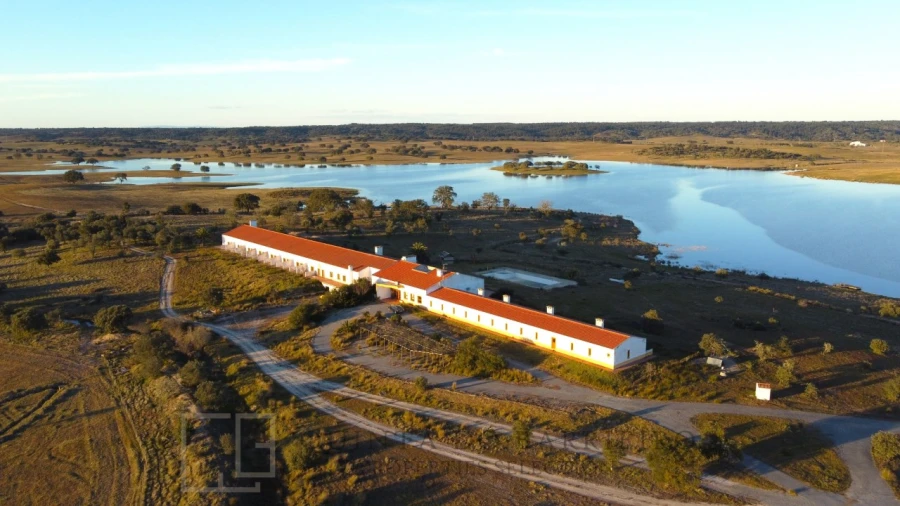 Quinta T32 para Venda em Chancelaria Foto 1