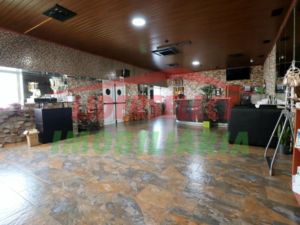 Armazém para Venda em Silveira Foto 17