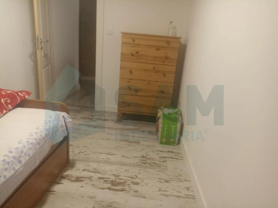 Quinta T3 para Venda em Carapinha Foto 5