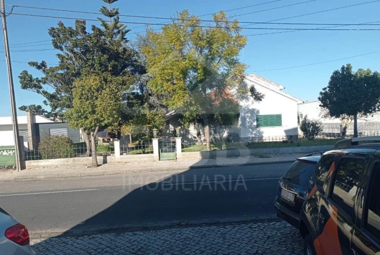 Loja para Arrendamento em Marinhais Foto 10