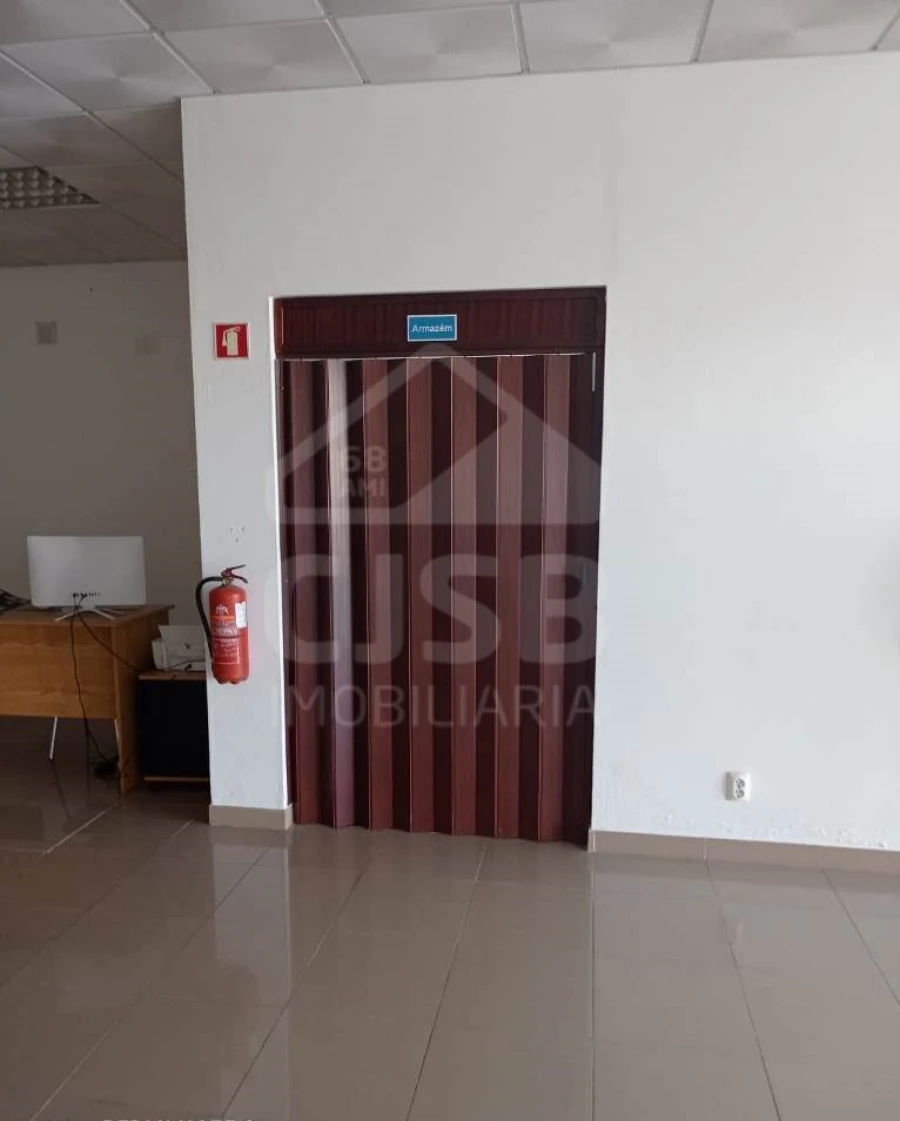 Loja para Arrendamento em Marinhais Foto 3