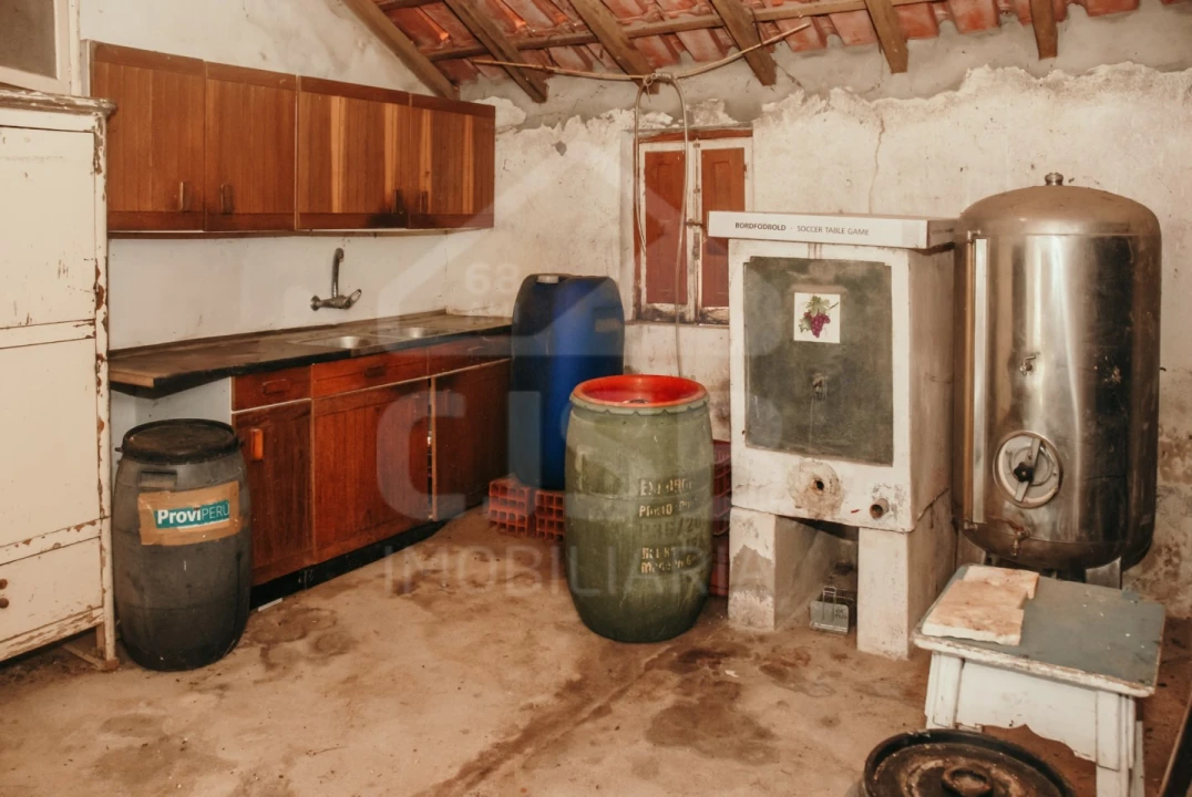 Moradia T3 para Venda em Branca Foto 27