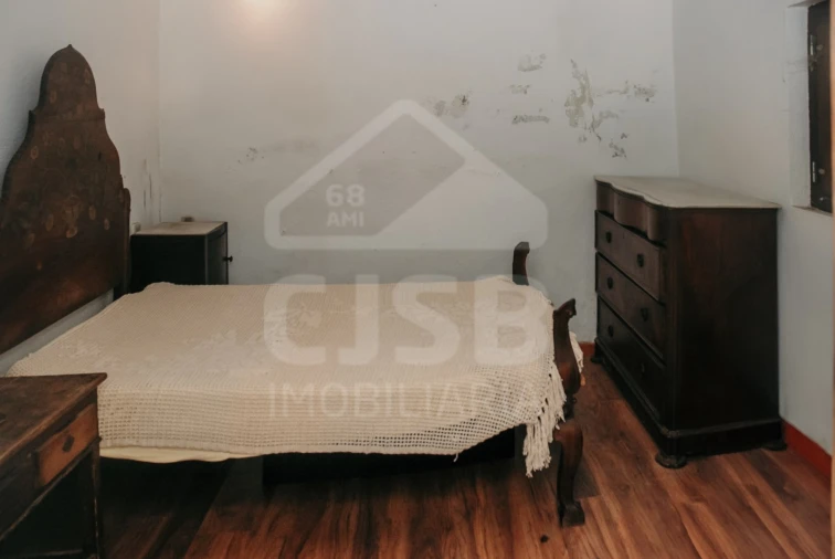 Moradia T3 para Venda em Branca Foto 19