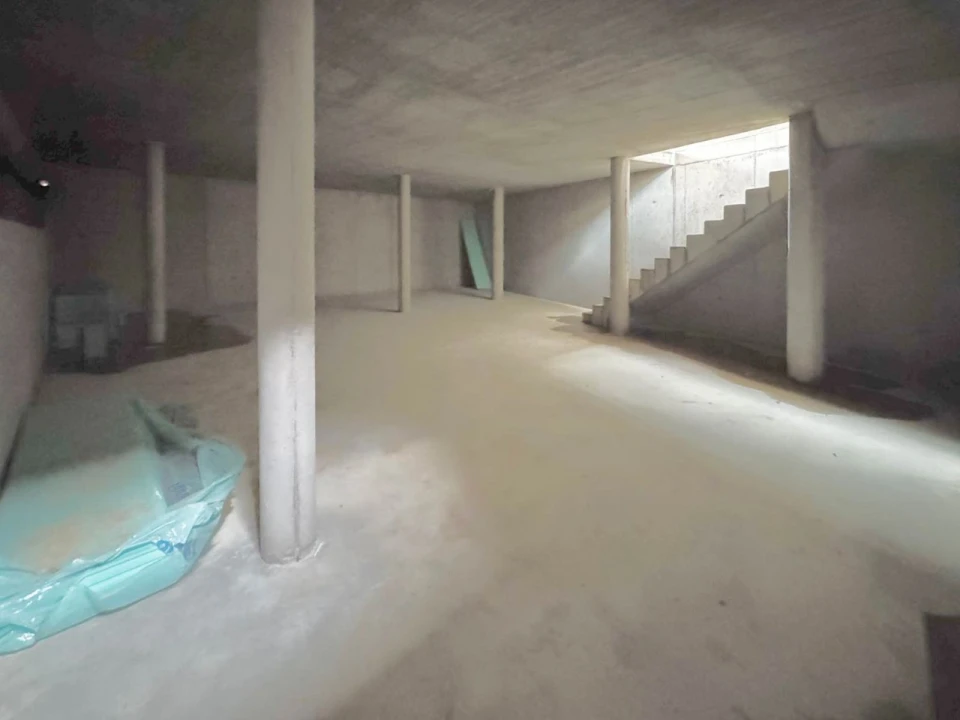 Armazém para Venda em Ferreiros e Gondizalves Foto 14