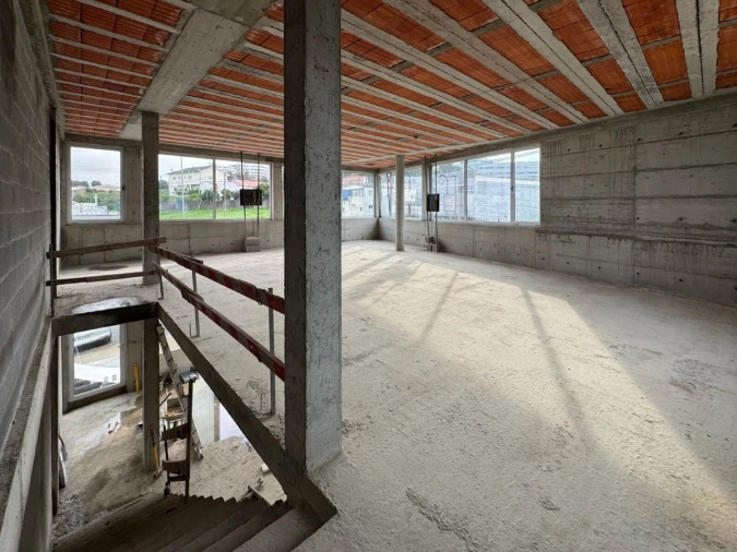 Armazém para Venda em Ferreiros e Gondizalves Foto 7