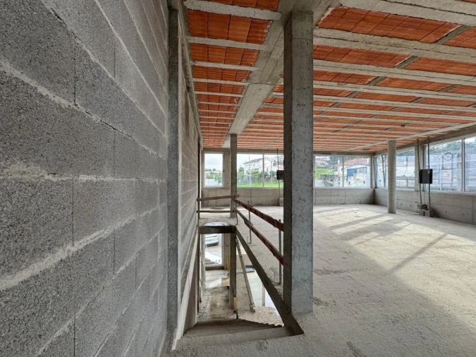 Armazém para Venda em Ferreiros e Gondizalves Foto 8