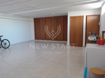 Moradia para Venda em Moncarapacho e Fuseta