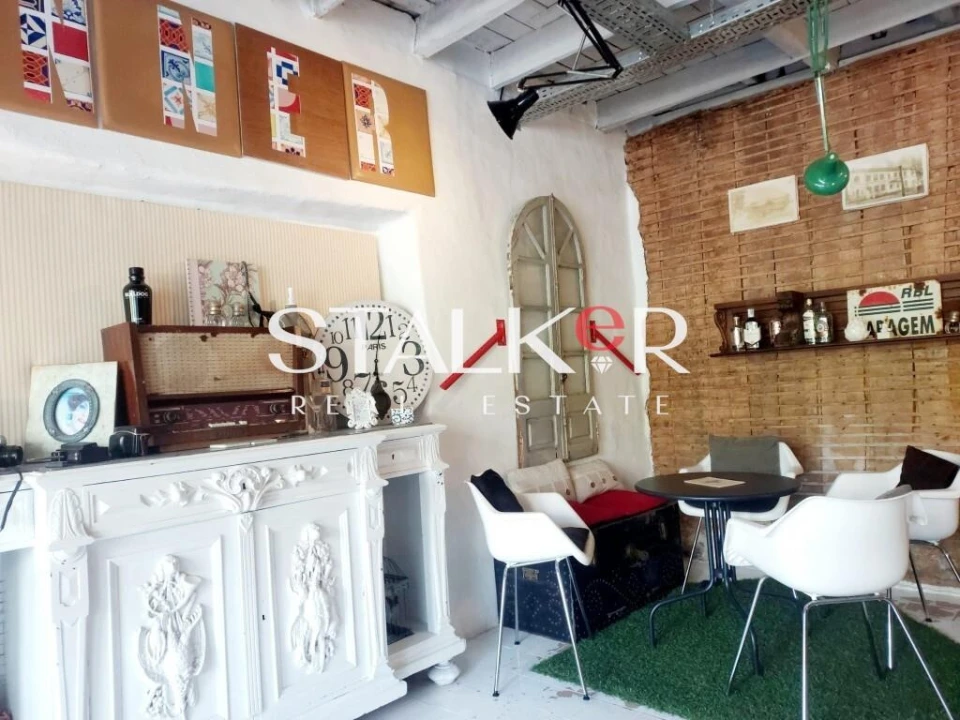 Prédio para Venda em Arcos e Mogofores Foto 2