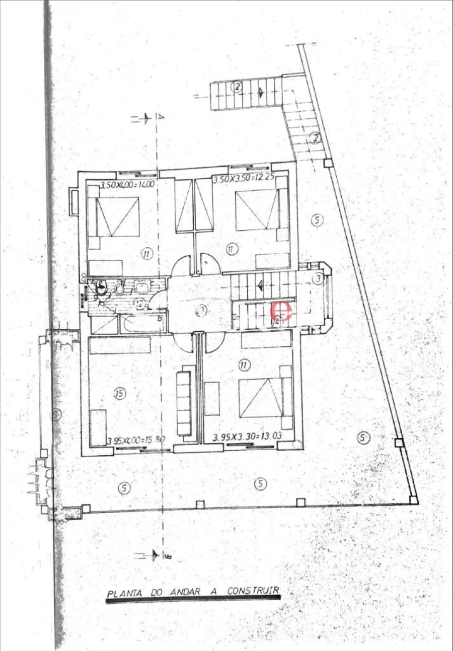 Moradia T6 para Venda em São Paio de Oleiros Foto 37