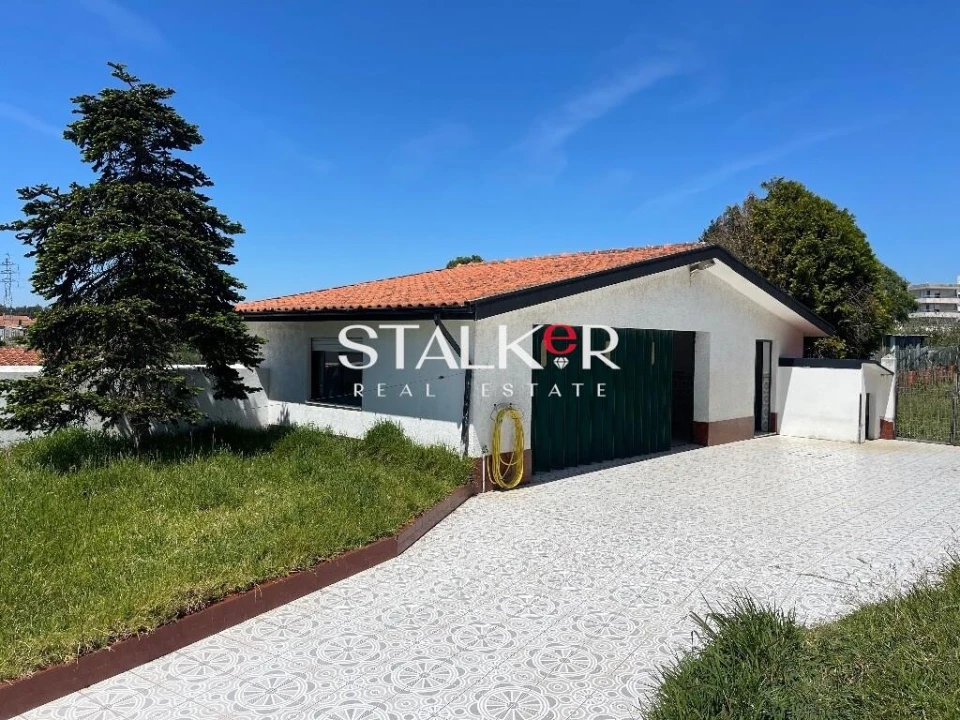 Moradia T6 para Venda em São Paio de Oleiros Foto 33