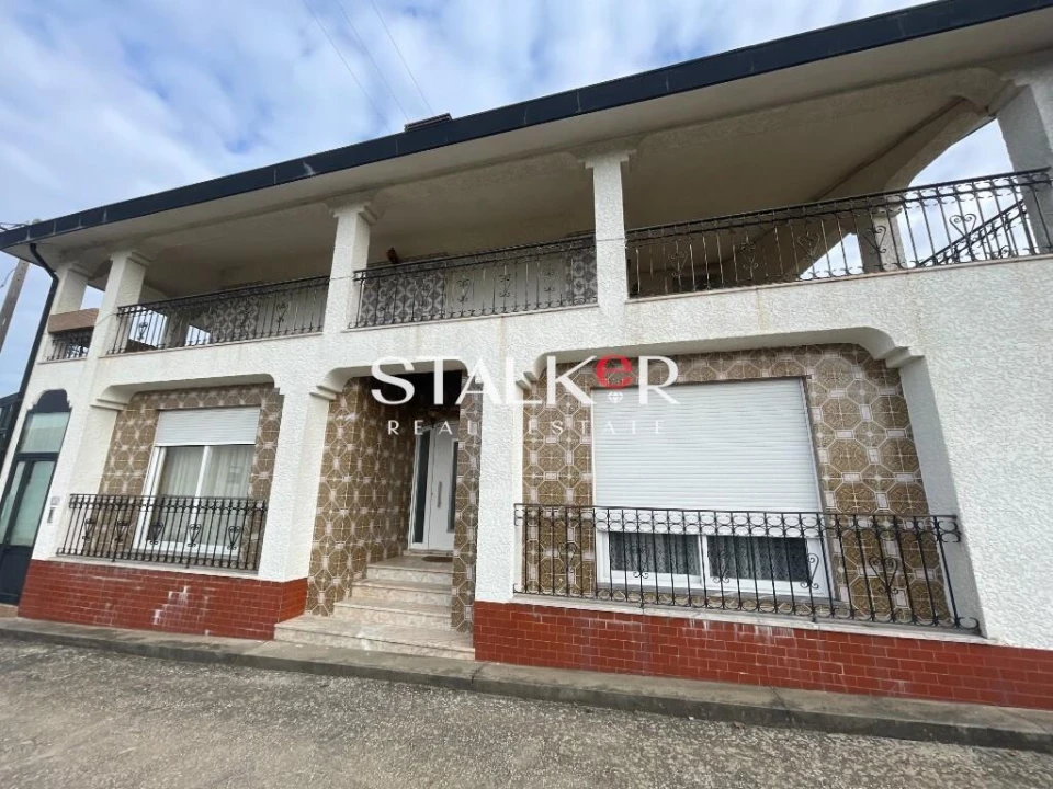 Moradia T6 para Venda em São Paio de Oleiros Foto 38