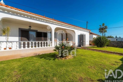Moradia T3 para Venda em Almancil