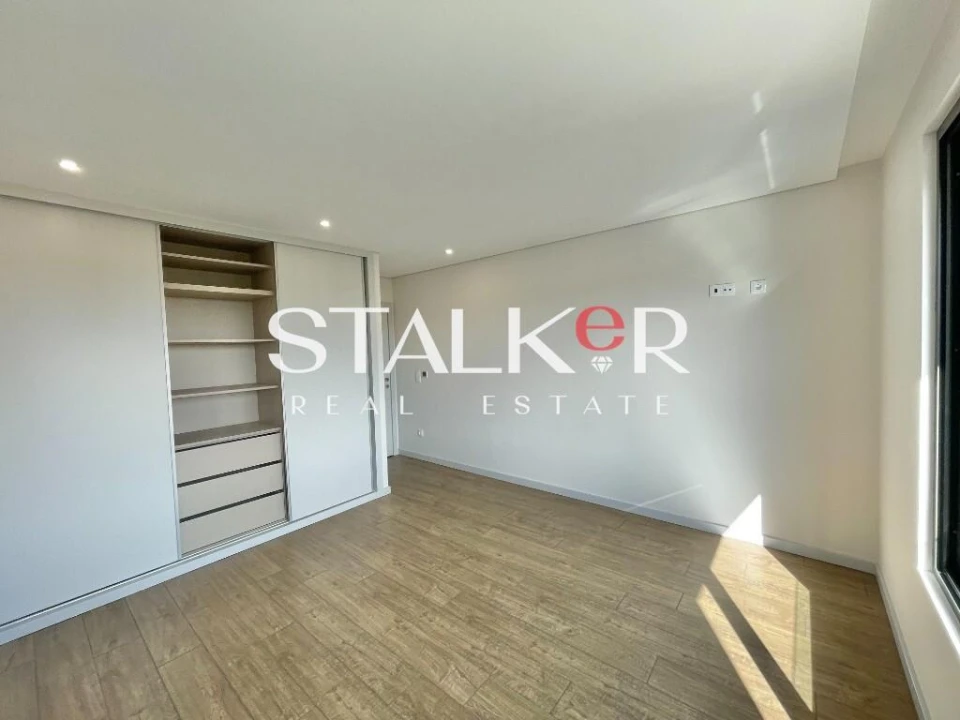 Apartamento T3 para Venda em Cedofeita, Santo Ildefonso, Sé, Miragaia, São Nicolau e Vitória Foto 33