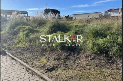Terreno para Venda em São Felix da Marinha