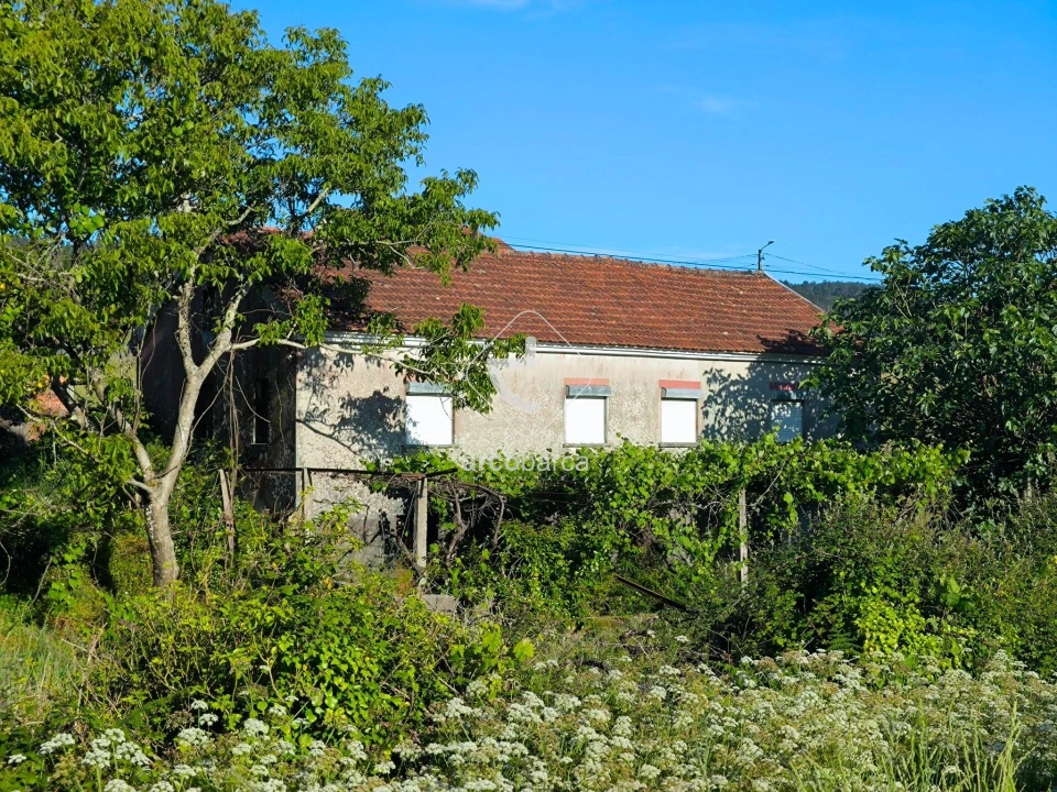 Moradia T3 para Venda em Agualonga Foto 1