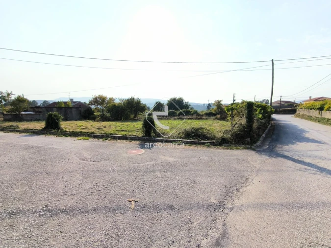 Moradia T3 para Venda em Agualonga Foto 27