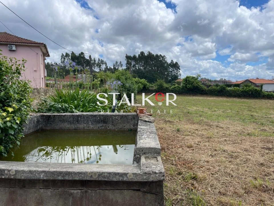 Moradia T2 para Venda em Caldas de São Jorge e Pigeiros Foto 26