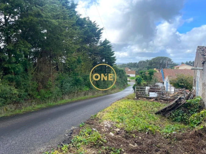 Moradia T4 para Venda em Alvorninha Foto 13