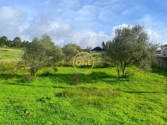 Moradia T4 para Venda em Alvorninha Foto 9