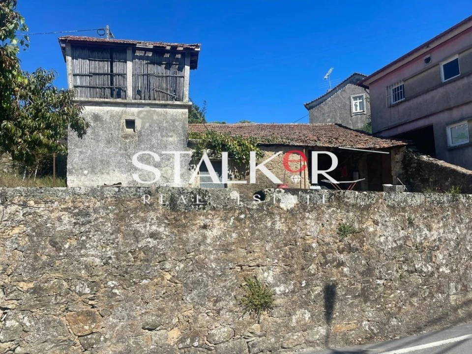 Terreno para Venda em Romariz Foto 2