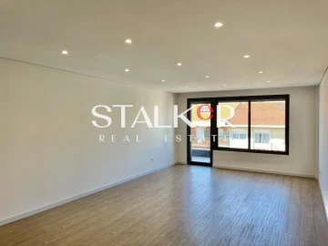 Apartamento T3 para Venda em Cedofeita, Santo Ildefonso, Sé, Miragaia, São Nicolau e Vitória