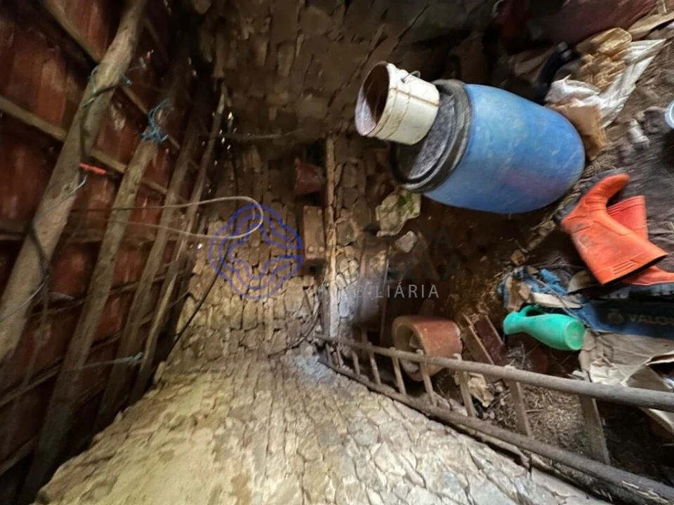 Armazém para Venda em Alvados e Alcaria Foto 9