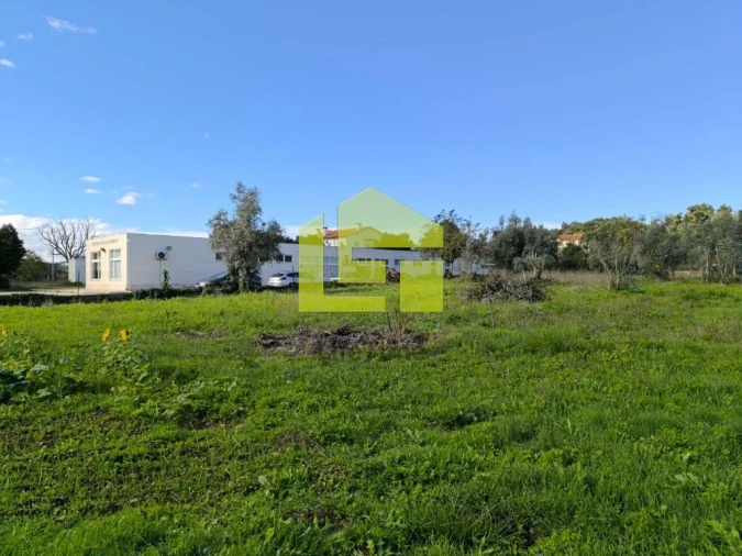 Terreno para Venda em Serpins Foto 9