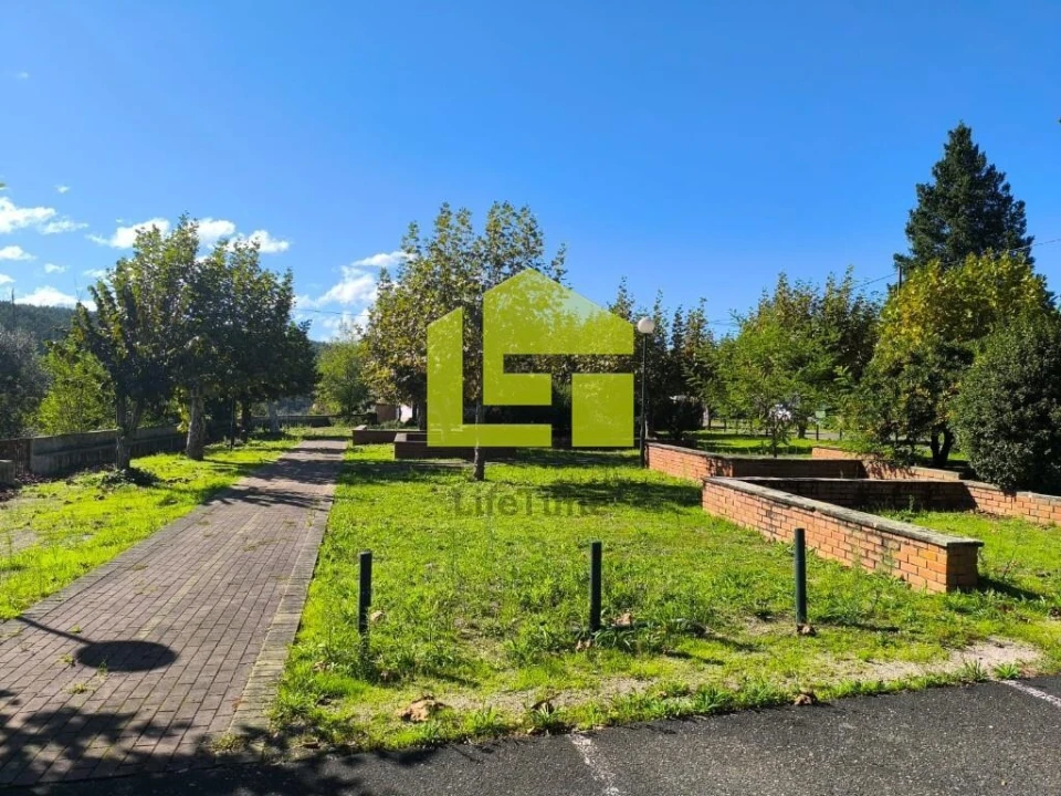 Terreno para Venda em Serpins Foto 27