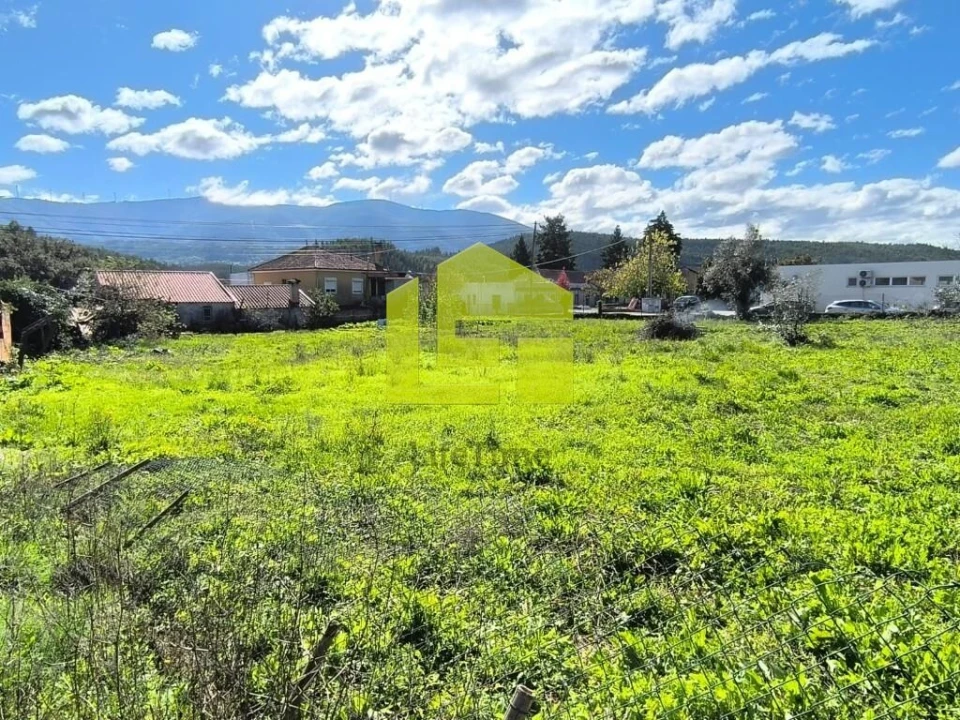 Terreno para Venda em Serpins Foto 18