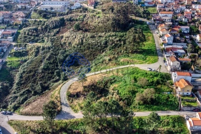 Terreno para Venda em Fânzeres e São Pedro da Cova