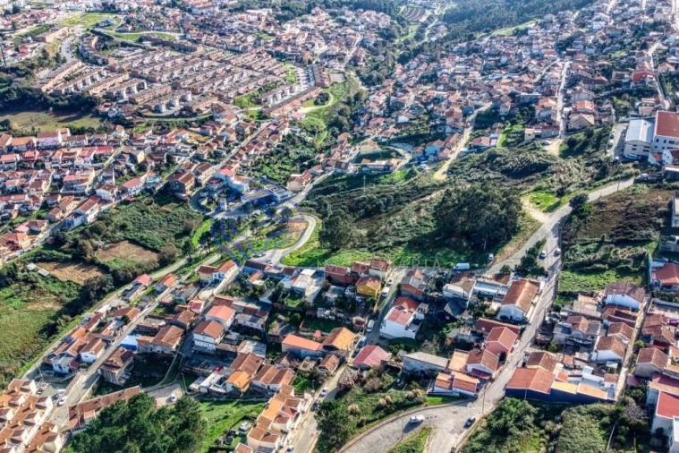 Terreno para Venda em Fânzeres e São Pedro da Cova Foto 20