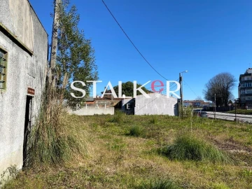 Terreno para Venda em Santa Maria da Feira, Travanca, Sanfins e Espargo