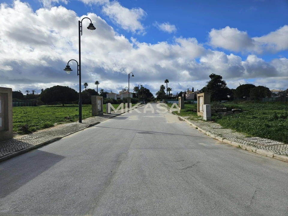 Terreno para Venda em Lagos (São Sebastião e Santa Maria) Foto 11
