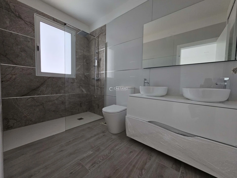 Moradia T3 para Venda em Ponta do Sol Foto 10