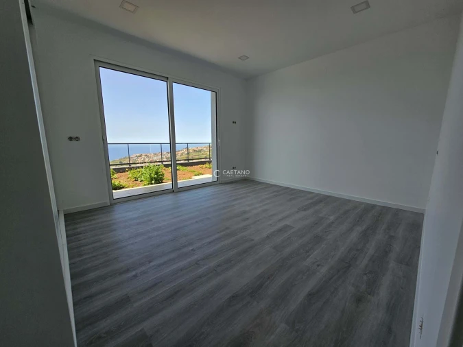 Moradia T3 para Venda em Ponta do Sol Foto 12