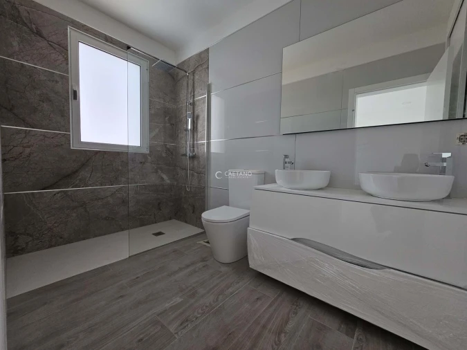 Moradia T3 para Venda em Ponta do Sol Foto 10