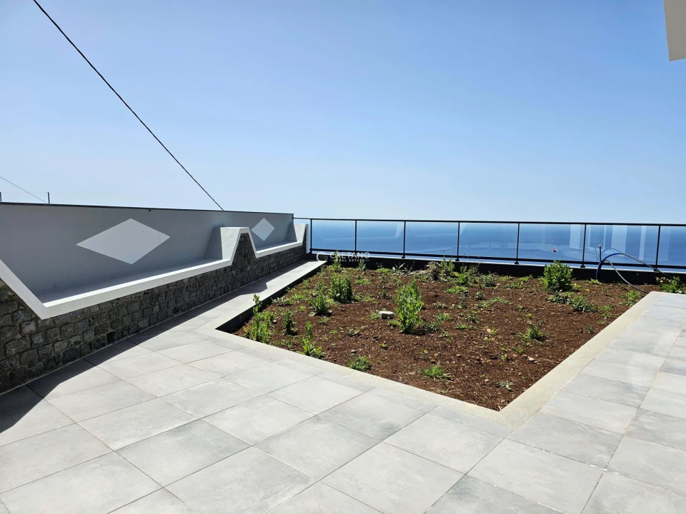 Moradia T3 para Venda em Ponta do Sol Foto 5