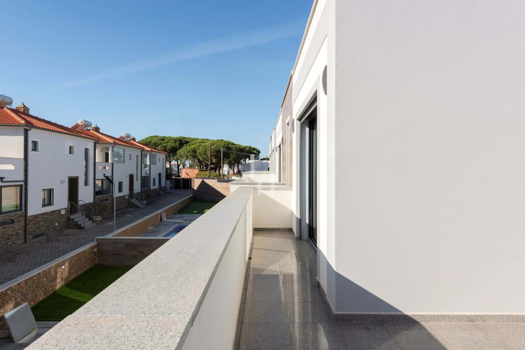 Moradia T3 para Venda em Albufeira e Olhos de Água Foto 18