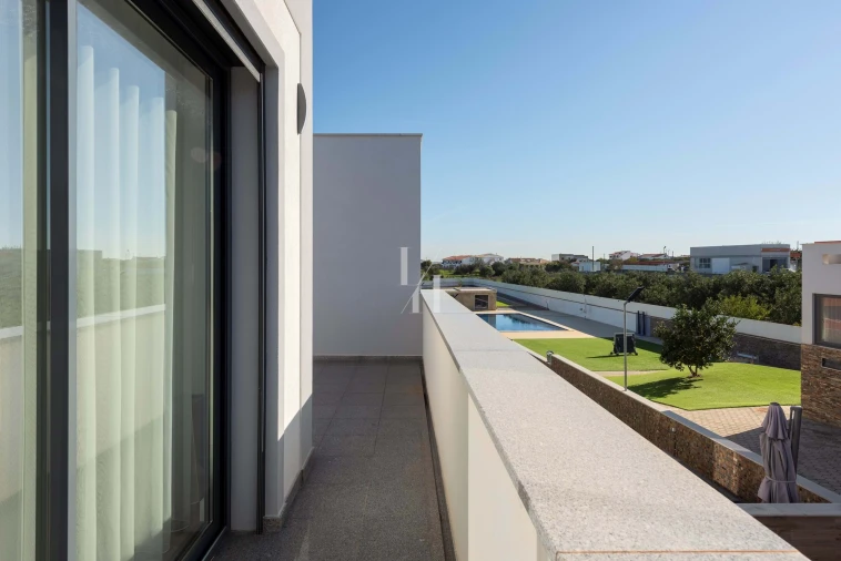 Moradia T3 para Venda em Albufeira e Olhos de Água Foto 22