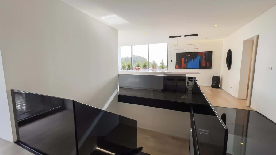 Moradia T4 para Venda em Rosto do Cão (São Roque) Foto 26